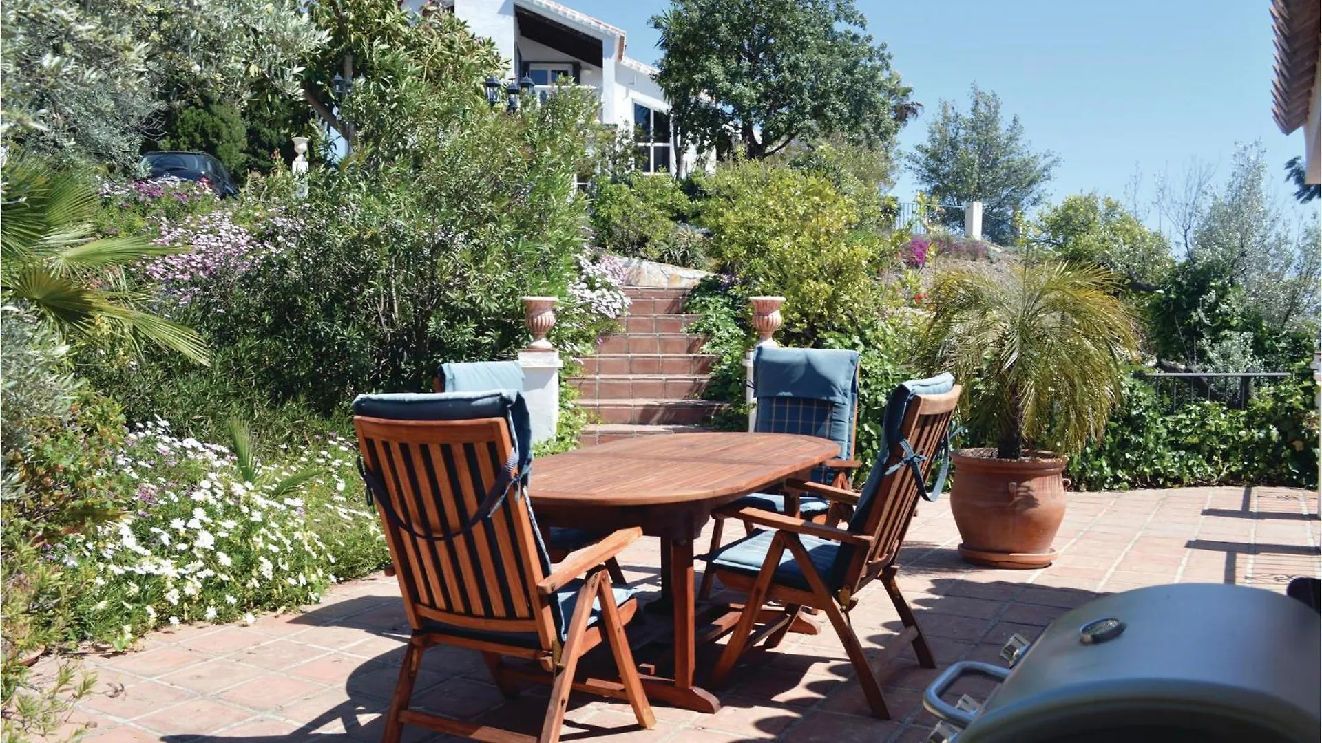 Beautiful Home In Algarrobo With Wifi 0*,