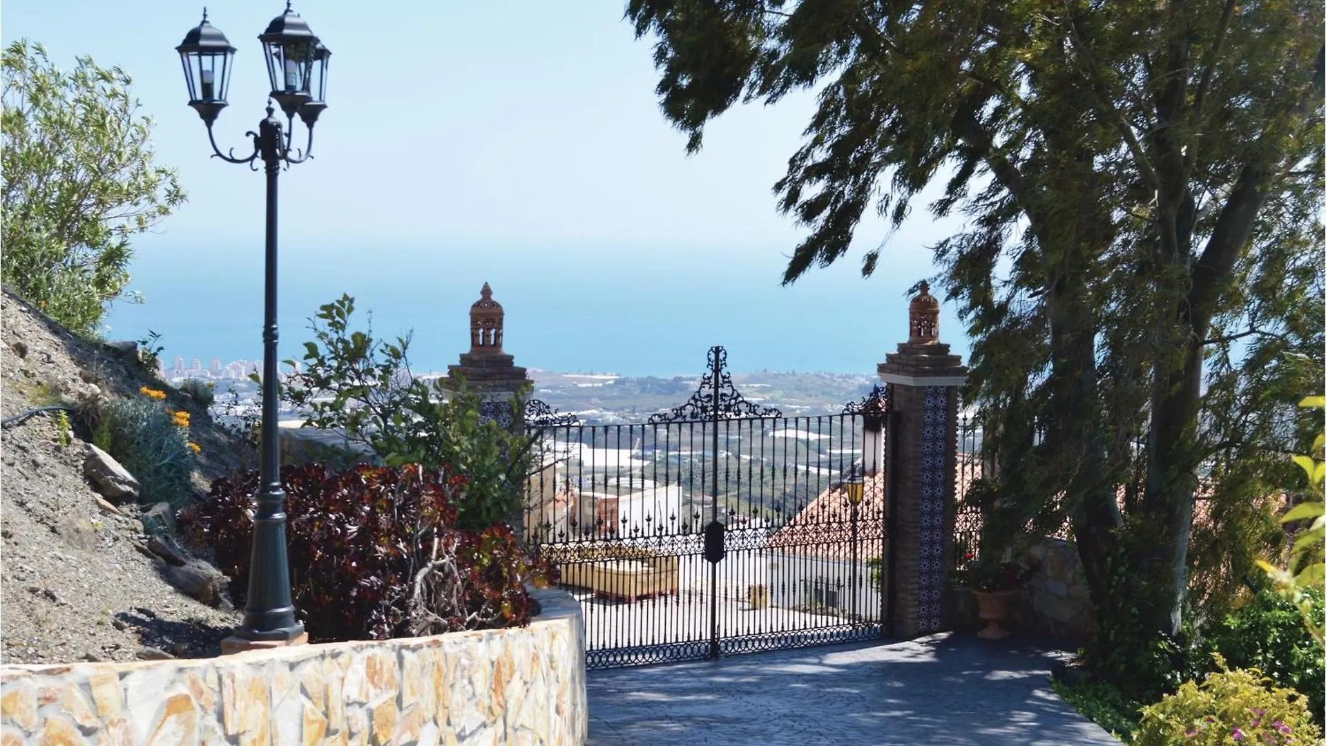 Holiday home Beautiful Home In Algarrobo With Wifi