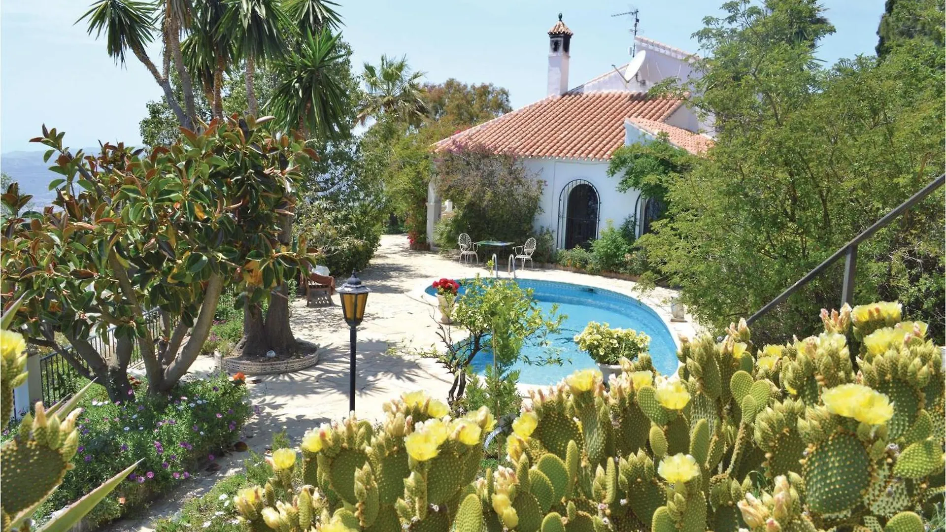 Beautiful Home In Algarrobo With Wifi 0*,  Spain