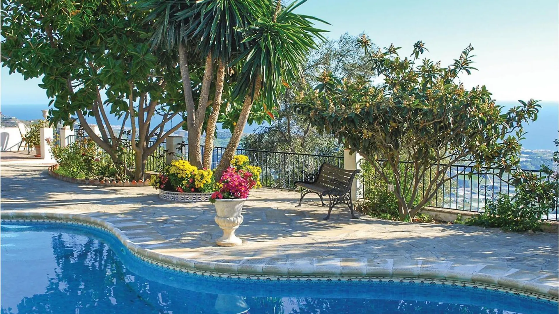 Holiday home Beautiful Home In Algarrobo With Wifi Spain